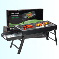 Accessoires de Camping : Barbecue Pliant Portable au Charbon, Léger, pour Pique-niques, Jardin, Plage et Fêtes en Extérieur
