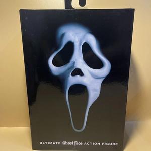 NECA <span class=keywords><strong>Halloween</strong></span> Black Friday Freddy Jason Texas Figura de PVC articulada con manos móviles y embalaje original - Product Image 3