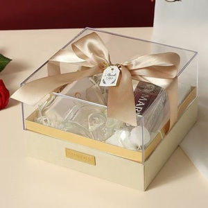 Boîte <span class=keywords><strong>Cadeau</strong></span> Fête <span class=keywords><strong>des</strong></span> Mères Style Acrylique Luxe Transparent, Boîte à Bonbons Transparente, <span class=keywords><strong>Cadeau</strong></span> Demoiselle d'Honneur, Boîtes en Plastique pour Professionnels - Product Image 2