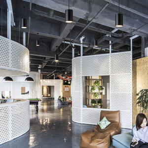 Lampadario Moderno a Sospensione Cilindrico, Lampada a Soffitto per Corridoi, Faretto Sollevabile per Uffici e Centri Commerciali - Product Image 4