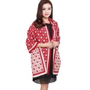 Sciarpa di Lusso Reversibile da Viaggio, Sciarpa Invernale Calda Oversize <span class=keywords><strong>in</strong></span> Cashmere, Sciarpa Lunga a Doppia Faccia con Nappe per Donna - Product Image 3