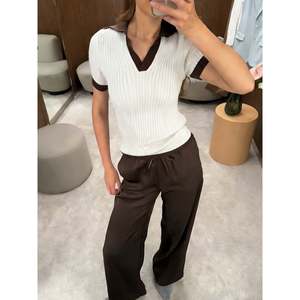 เสื้อสเวตเตอร์แขนสั้นลายซี่โครง เสื้อถักผู้หญิง คอเหลี่ยม สีขาว - Product Image 4