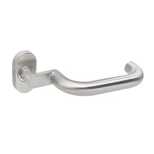 Poignée de <span class=keywords><strong>porte</strong></span> fendue en acier inoxydable 304 à <span class=keywords><strong>plaque</strong></span> étroite avec écusson ovale et double crochet pour portes en aluminium - Product Image 3