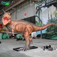 Modèle de dinosaure Carnotaurus animatronique grandeur nature Gecai pour parcs à thème, centres commerciaux, parcs d'attractions, sites touristiques