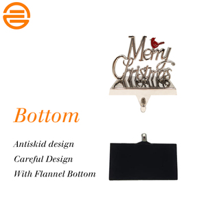 Porta Calcetines Navideño de Lujo Ecológico con Certificación CE, Diseño Fundido a Presión con Inscripción 'Deseamos Feliz Navidad' - Product Image 3