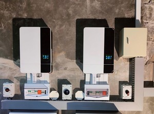 ชุดระบบพลังงานแสงอาทิตย์แบบออฟกริดครบชุด 5kW-20kW พร้อม MPPT แผงโซลาร์เซลล์โพลีคริสตัลไลน์ แบตเตอรี่ลิเธียม สำหรับบ้านแบบออฟกริด 5-20kw 5-2 - Product Image 4