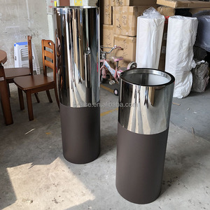 Sang Trọng Hiện Đại Kim Loại Trồng Ngoài Trời Chậu Hoa Trồng Với Sàn Bình Trang Trí Nhà Trang Trí Cho Vườn - Product Image 2