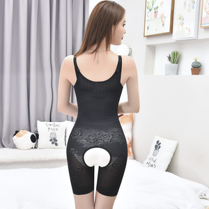 Faja Moldeadora Deportiva <span class=keywords><strong>para</strong></span> Mujer, Control de Abdomen y Cintura, Moldea Todo el Cuerpo, Control Medio, Sin Costuras, Debajo del Busto - Product Image 1
