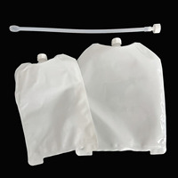 Sac d'alimentation personnalisé pour colostrum de veau 2,5L 3L 4L avec tube pour le stockage du lait destiné aux fermes laitières