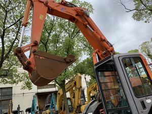 Excavadora Usada Hitachi Zx 75 en Venta, Fabricada en Japón - Product Image 3