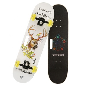 Monopatín al por mayor, patín ligero de 4 ruedas, cubierta de transferencia de calor personalizada, elemento de pared, chapa de arce canadiense para cubierta de monopatín - Product Image 6