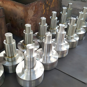 Composants forgés de précision pour charges lourdes, pièces forgées sur mesure selon des dessins pour les machines de transmission industrielles - Product Image 2