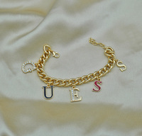 Bracelet tendance de style européen et américain, émaillé et serti de diamants, personnalisable avec des lettres, bijoux pour cadeau d'anniversaire
