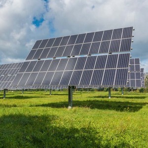 Khu dân cư thương mại PV mô-đun Hỗ trợ cấu trúc hệ thống đơn cực panel năng lượng mặt trời mặt đất gắn kết - Product Image 1