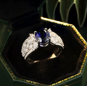 Anello in Argento S925 Placcato Oro <span class=keywords><strong>con</strong></span> Zaffiro Coltivato Artificialmente da 1,5 Carati, Gioiello di Alta Gamma Blu Reale Ovale - Product Image 3