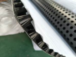 HDPEプラスチック製ディンプル防水基礎排水板（ジオテキスタイル付き） - Product Image 4