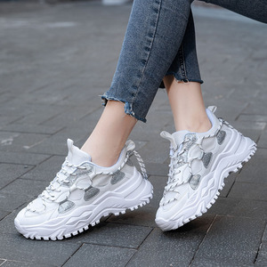 2024 nouveautés femmes mode plate-forme blanc baskets gros à lacets décontracté marche Style chaussures <span class=keywords><strong>femme</strong></span> vulcanisé chaussures de Sport - Product Image 4