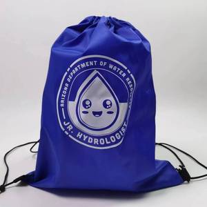 حقيبة تسوق برباط من البوليستر 210D ، رسم رخيص ، حقيبة ظهر رياضية ترويجية للصالة الرياضية - Product Image 4