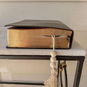 Marcapáginas personalizados de la <span class=keywords><strong>Biblia</strong></span> transfronteriza, marcapáginas de madera grabados con láser, cuerda de cáñamo promocional - Product Image 3