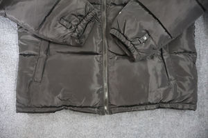 Дешевая уличная одежда зимняя модная куртка-пуховик на заказ Мужская зимняя пуховая дизайнерская 1996 хлопковая куртка для мужчин - Product Image 3