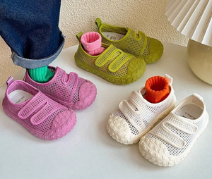 Nuevos zapatos de malla transpirable para niños, zapatillas planas antideslizantes de verano para caminar para <span class=keywords><strong>bebés</strong></span> 22-30, precio bajo, fábrica de Wenzhou - Product Image 4