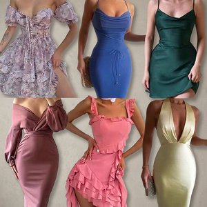 Robe moulante mini sexy de haute qualité pour femme, épaules dénudées, bretelles spaghetti, volants, couleur unie, tenue de soirée, robe d'été - Product Image 1