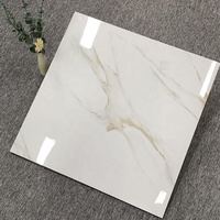 Carreaux de sol en porcelaine effet marbre blanc brillant 600x600mm de Chine, finition polie et émaillée pour salle de bain et mur intérieur