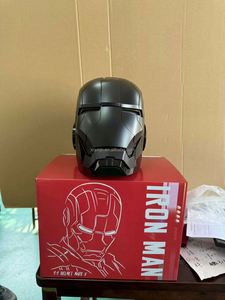 <span class=keywords><strong>Casco</strong></span> Integral <span class=keywords><strong>de</strong></span> ABS Chengwei <span class=keywords><strong>Iron</strong></span> <span class=keywords><strong>Man</strong></span> Mark5 al por Mayor, Máscara <span class=keywords><strong>Inteligente</strong></span> <span class=keywords><strong>de</strong></span> Seda para Fiestas con Control por Voz/Remoto/Táctil, Divertida para Halloween - Product Image 5