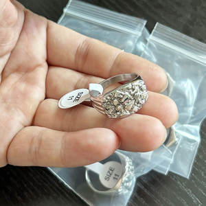 Anillos Resistentes al Deslustre e Impermeables de Buena Calidad, Anillos de Acero Inoxidable 316L Chapados en Oro PVD de 14k y 18k, Anillos Nugget para Mujer - Product Image 4