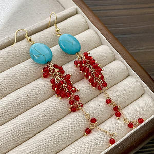 Pendientes Colgantes Vintage con Turquesa y Borlas de Cuentas Rojas, Joyería de Fiesta para Mujer, Chapados en Oro, Aleación de Zinc, Moda - Product Image 5
