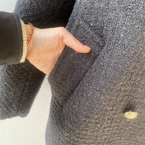 <span class=keywords><strong>Manteau</strong></span> en <span class=keywords><strong>laine</strong></span> à double boutonnage de Style à la mode Style ample vente en gros doux luxe <span class=keywords><strong>noir</strong></span> personnalisé <span class=keywords><strong>manteau</strong></span> en cachemire surdimensionné pour femmes - Product Image 6