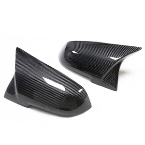 Coque de rétroviseur de style corne en fibre de carbone pour les modèles 1234 Series X13GT320420i M3/4AN en noir/gris - Product Image 3