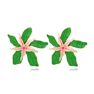 Fashion New Spring Green Alloy Oil Dropping Flower Earrings Immortal Forest Enamel Flower Earrings for women