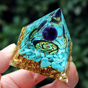 Kogiya <b>Crystal</b> <b>Chip</b> Pyramid Resin Epoxy Craft Desktop Ornament Nautilus Color Home Decoration Gift - Product Image 2