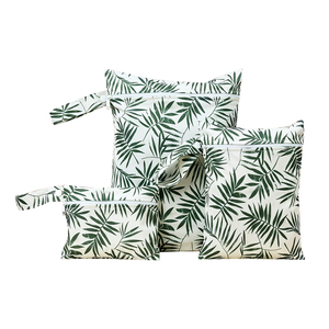 3個セット 防水プリントPUL素材 再利用可能 洗濯可能 ベビーおむつウェットバッグ ポータブルトラベル収納トートバッグ スナップハンドル付き - Product Image 4