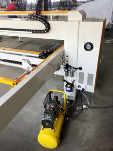 高速工业单头床罩被子床垫绗缝机 - Product Image 3