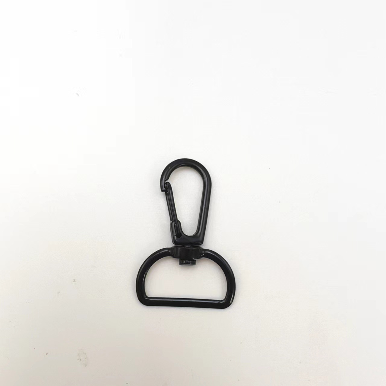 Hebilla de resorte negra de 20 mm.