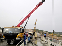 Grue mobile sur camion 20t à prix de gros, 213kW STC200, 4 sections en U, hauteur de levage de 59,5m et norme d'émission EURO V, en promotion