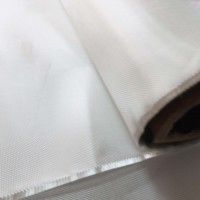 Tissu en fibre de verre électronique haute résistance 7628 ignifuge E-Glass pour circuits électroniques et isolation industrielle