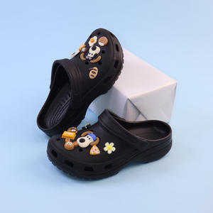 Sabots à plateforme pour femmes, bout fermé, couleur unie, EVA, antidérapants, résistants aux odeurs, talon de 3 cm, pour l'extérieur - Product Image 1