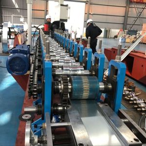 Persiana enrollable de garaje de metal galvanizado de perfil personalizado que forma la máquina - Product Image 3