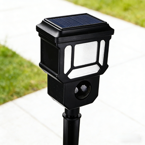 Lampes de sécurité solaires à piles avec détecteur de mouvement, étanches IP65, LED résistantes à l'eau - Product Image 1