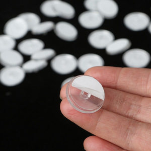 Crochets adhésifs de plafond Wang Lu 2,2 cm, ventouse transparente à forte adhérence pour usage décoratif domestique - Product Image 1
