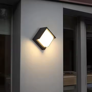 Moderne Outdoor Aluminium Wandmontage Licht Ip65 <span class=keywords><strong>Led</strong></span> Met Polycarbonaat Diffuser Zwart Vierkant Tuinlamp Armatuur - Product Image 1