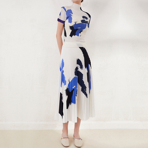 Jupe mi-longue plissée deux pièces ensemble d'été Offre Spéciale imprimé T-shirt à manches courtes haut taille haute un ensemble - Product Image 4