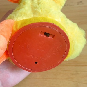 Venta al por Mayor de 120 Juguetes de Pato Eléctricos que Cantan, Hablan, Bailan y Graban, Juguetes Inteligentes de Pato Cactus para Bebés - Product Image 4