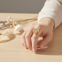 Cincin New Bohemia Chunky Glossy Flowers Artwork Bergaya Hiperbola Minimalis Fashion Sehari-hari Manis Desainer Perhiasan Kustom