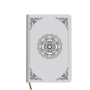 Bible blanche multilingue pour l'école du dimanche à domicile, avec logo personnalisé, en tissu, motif floral, version KJV, livre biblique en portugais - Product Image 1