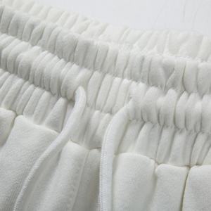 Shorts pour hommes en coton d'été de style hip-hop personnalisés en gros, imprimé court et bouffant, décoration en forme de V avec cordons, taille plus - Product Image 6