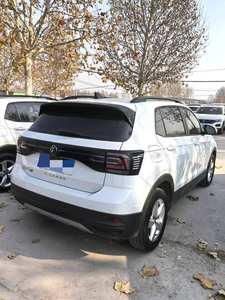 Volkswagen <span class=keywords><strong>T</strong></span>-<span class=keywords><strong>Cross</strong></span> SUV Crossover <span class=keywords><strong>2023</strong></span>, Automático, 5 Plazas, Gasolina, Tracción en las Cuatro Ruedas, Características Deportivas para Conducción Urbana, Cuero, Volante a la Izquierda, R16 - Product Image 6